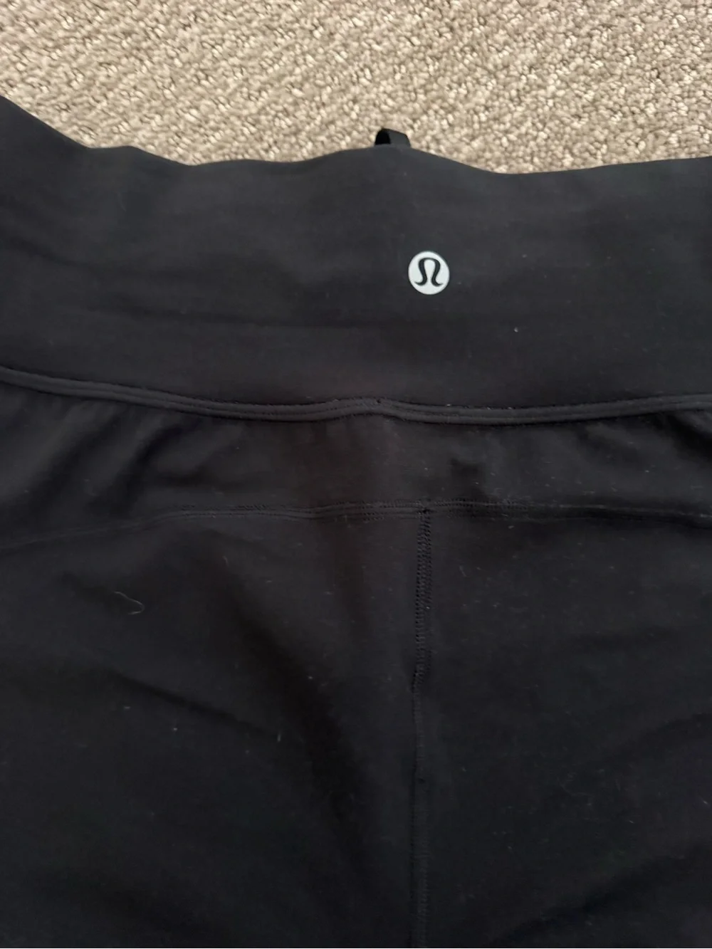 lululemon athletica excellent size